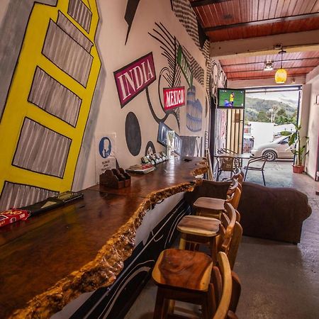 Hostal Real Hostelサレント エクステリア 写真