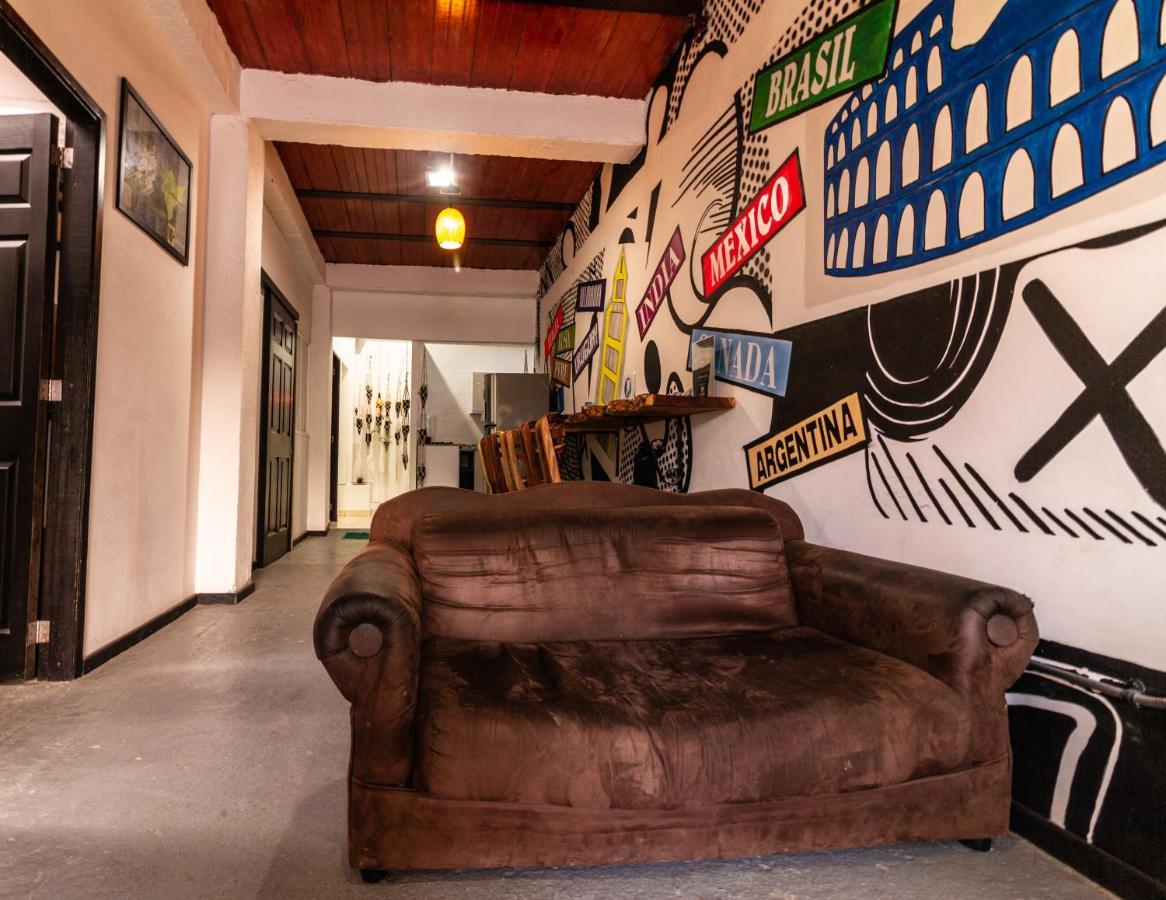 Hostal Real Hostelサレント エクステリア 写真
