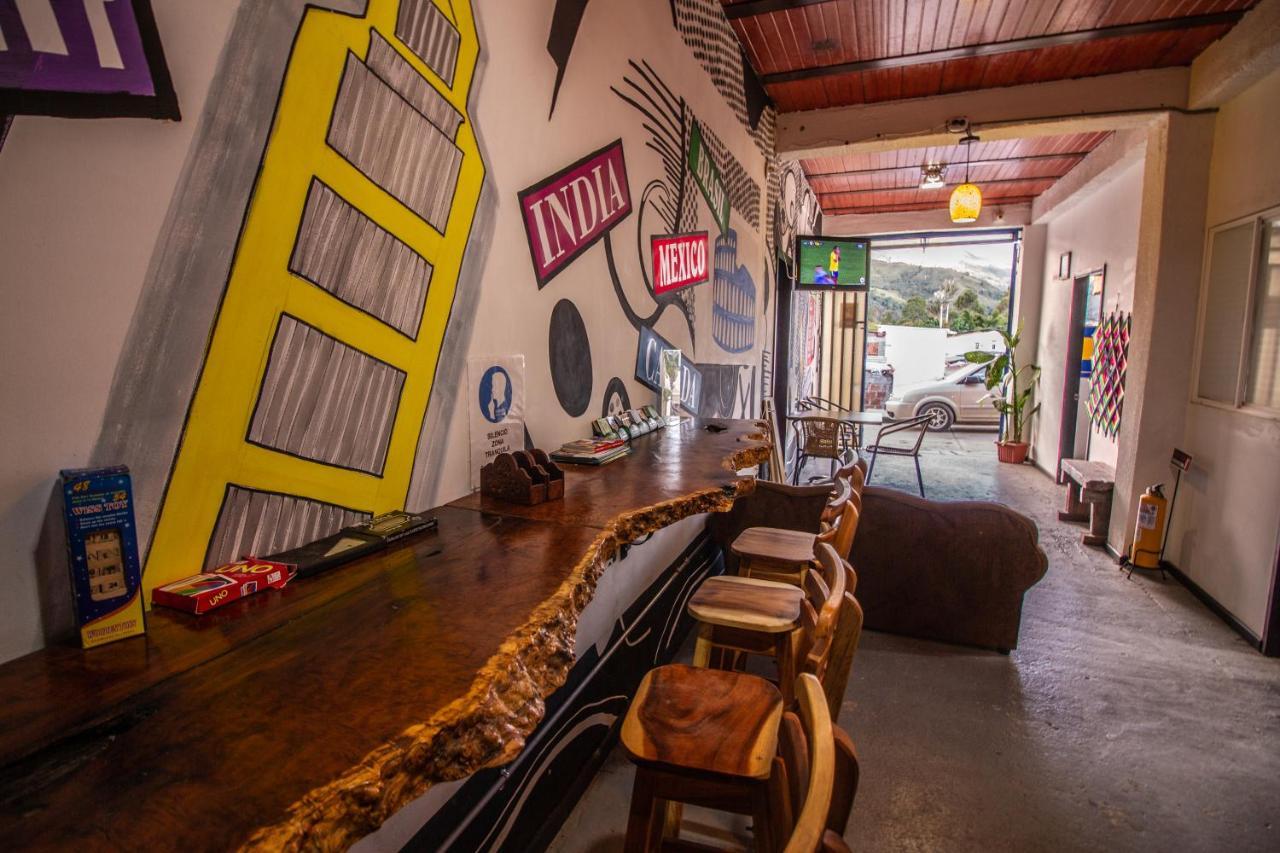 Hostal Real Hostelサレント エクステリア 写真