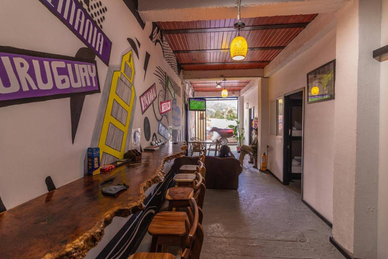 Hostal Real Hostelサレント エクステリア 写真