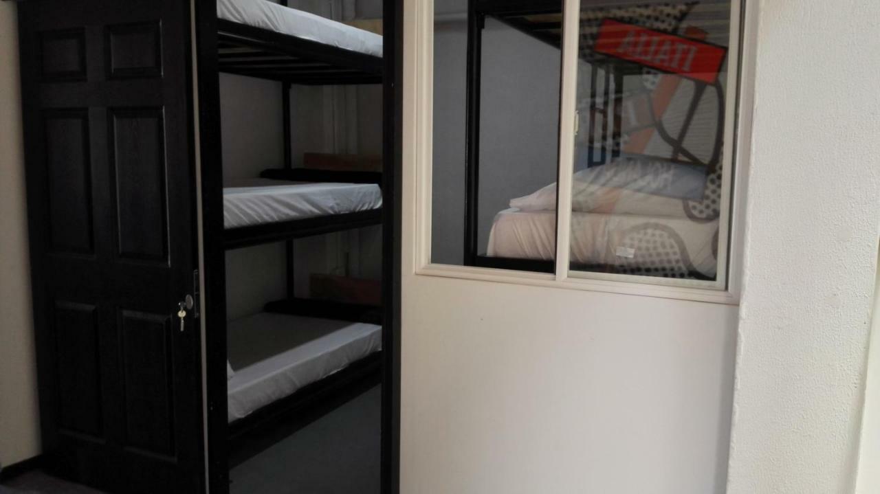 Hostal Real Hostelサレント エクステリア 写真